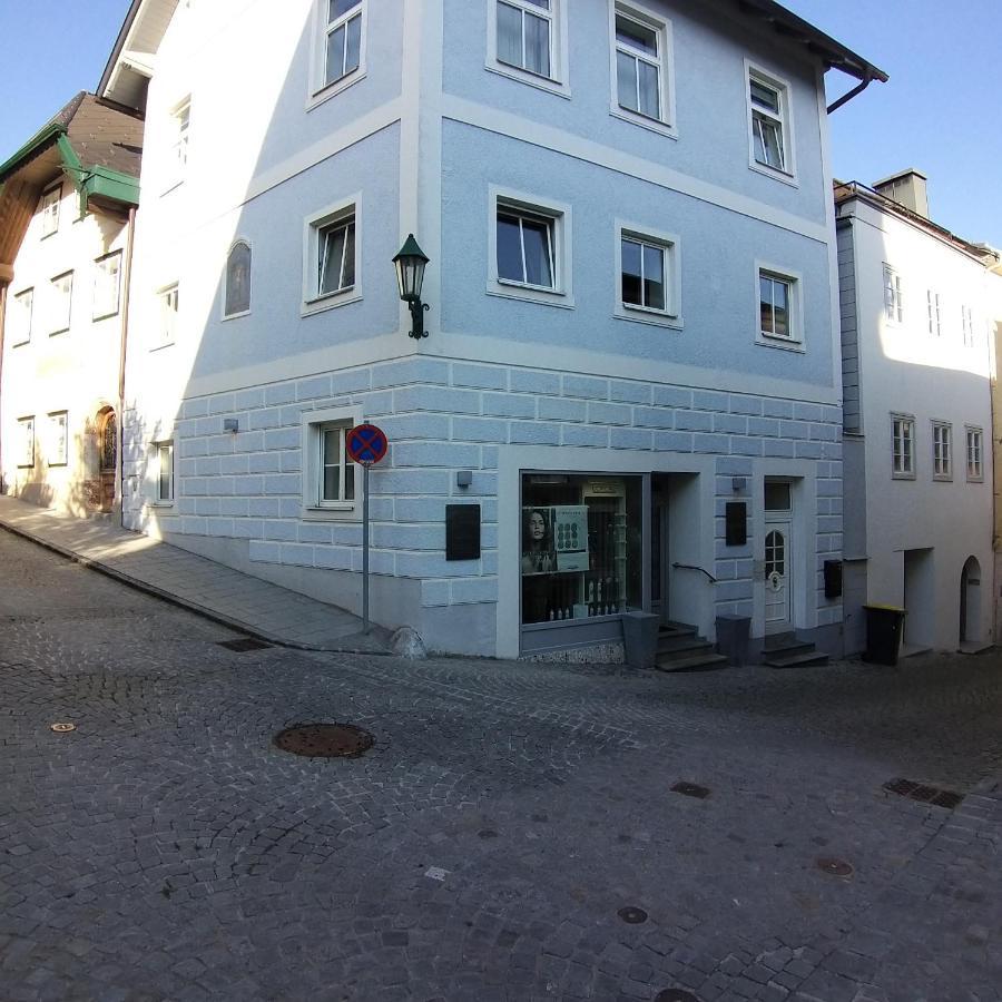 Apartment In Historic Town House Gmunden Eksteriør billede